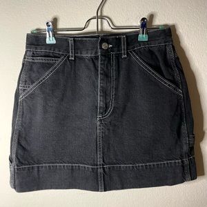 • TOPSHOP MINI DENIM SKIRT •
Cute brand new

#topshop #denimskirt  #chic #trendy